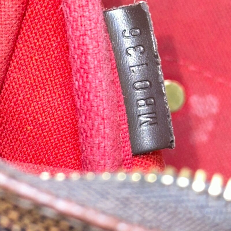 Louis Vuitton Eva Damier Ebene<br />
<br />
Date Code: MB0136<br />
<br />
Dimensions:<br />
Base length: 10.25 in<br />
Height: 5 in<br />
Width: 2 in<br />
Drop: 8.25 in<br />
<br />
In good condition. Scratches to the hardware. Missing the long leather straps.<br />
<br />
Does not come with the original dust bag or box.