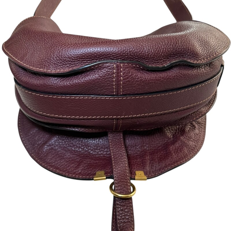 Chloe Marcie Medium Maroon Crossbody<br />
<br />
Code: 04-18-63-65<br />
<br />
Dimensions:<br />
Length: 12 in<br />
Height: 9.25 in<br />
Width: 4 in<br />
Drop: 20 in<br />
<br />
In good condition. Light creasing to the bottom of the handbag.  Wear to the strap.<br />
<br />
Does not come with the original dust bag or box.