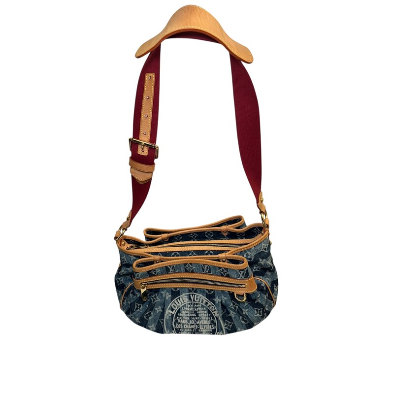 Louis Vuitton Porte Raye Epaule Denim MM<br />
<br />
Date Code: AR1006<br />
<br />
Dimensions:<br />
Length: 12.75 in<br />
Height: 8.5 in<br />
Width: 4.75 in<br />
Drop: 15 in<br />
<br />
In very good condition. Light patina to the leather and leather strap. Light marks on leather.<br />
<br />
Does not come with the original dust bag or box.