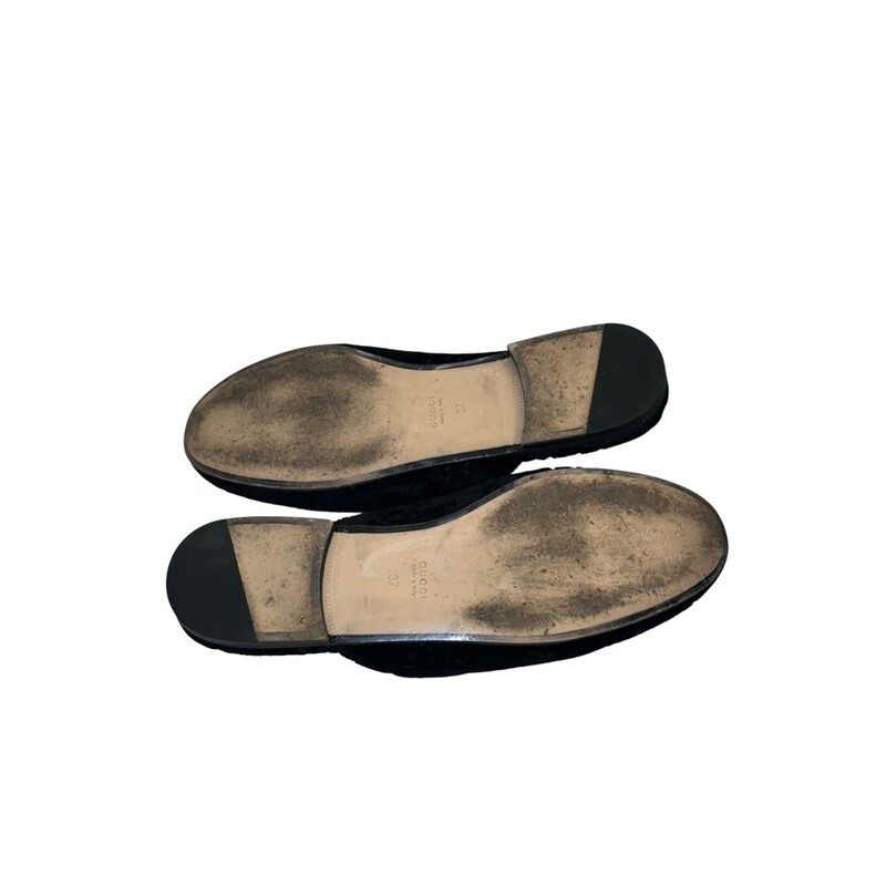 Gucci Princetown Suede Mules<br />
<br />
Size: 37<br />
<br />
Style Code: 475094 90B<br />
<br />
In very good condition. Some wear on the bottoms of the shoes.<br />
<br />
Comes with the original dust bag and box.