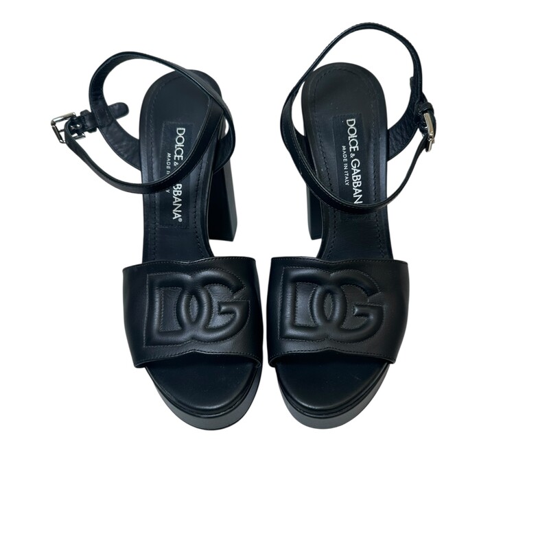Dolce & Gabbana Kiera Black Block Heel<br />
<br />
Size 36<br />
<br />
Style Code:CR1586<br />
<br />
In very good condition. Some marks on the leather.<br />
<br />
Comes witth the original dust bag and box