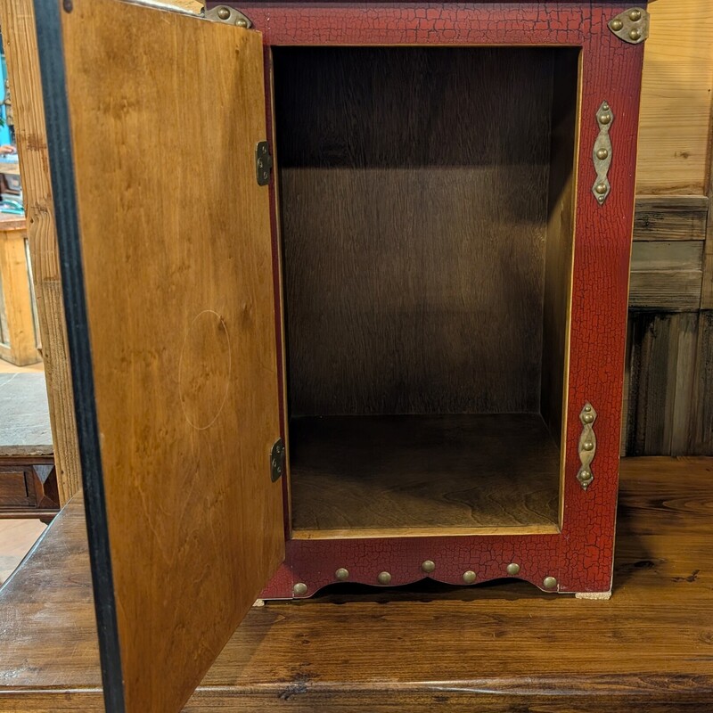 Hide Covered Side Table, Red, Door
19 x 17 x 27h