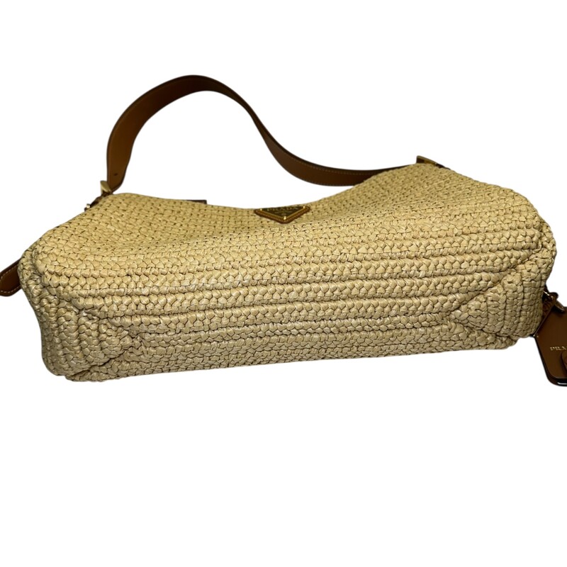 Prada Aimee Crochet Brown Leather Shoulder Bag<br />
<br />
Factory Code:272<br />
<br />
Dimensions:13.3'' W x 7.6'' H x 3.9'' L<br />
<br />
In excellent condition. Like New.<br />
<br />
Comes with the original dust bag. No box.