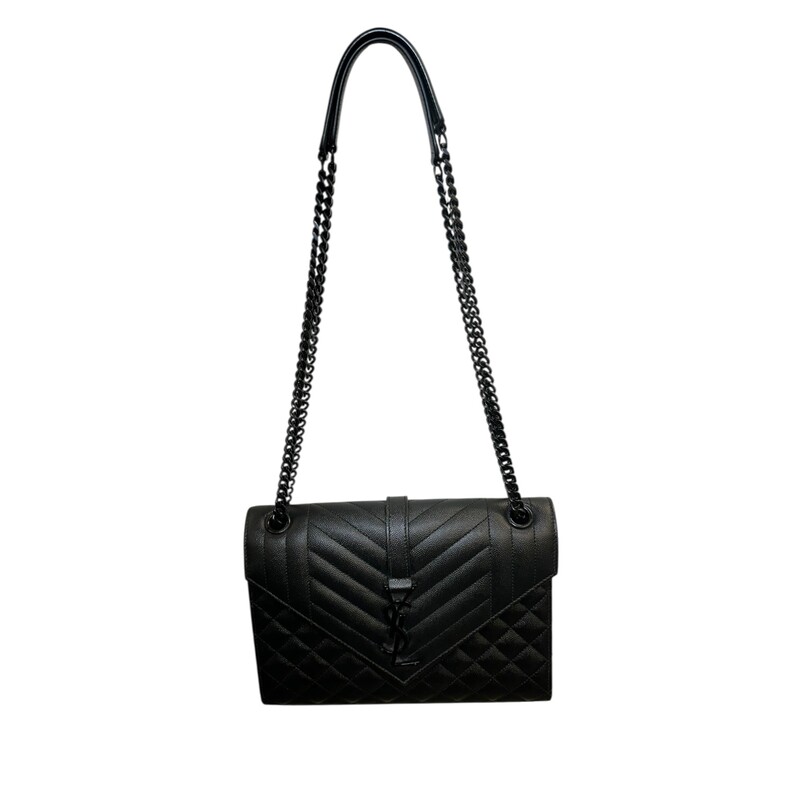 Saint Laurent Triquilt Envelope Grained Leather Bag<br />
<br />
Style Code:BRS600185.1121<br />
<br />
Dimensions:9.5 x 7 H inches<br />
<br />
In excellent condition. Minor scratching on the hardware.<br />
<br />
Comes with the original dust bag. No box.