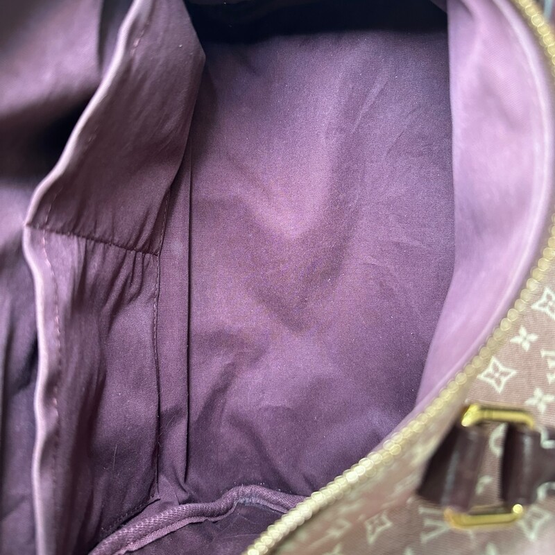 Louis Vuitton Mini Lin Speedy Bandouliere 30<br />
<br />
Date Code: DU4122<br />
<br />
Dimensions:12L x 9 H inches<br />
<br />
In very good condition. Minor marks on the canvas and hardware.<br />
<br />
 Does not come with the original dust bag or box.
