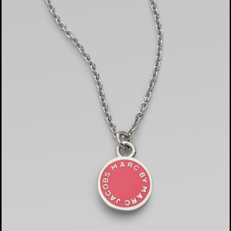 Marc Jacobs Dainty Enamel