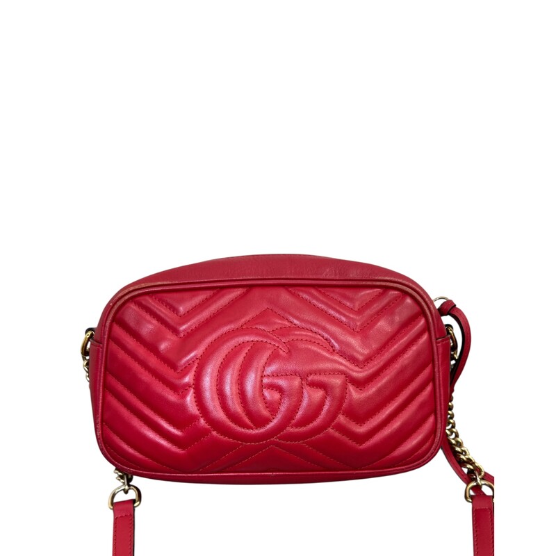 Gucci Marmont Camera Small Handbag<br />
<br />
Code: 447632 204991<br />
<br />
Dimensions:<br />
9.5W x 5H x 3D<br />
<br />
In fair condition. Major staining to the interior. Major scratching to the hardware.<br />
<br />
Does not come with the original dust bag or box.