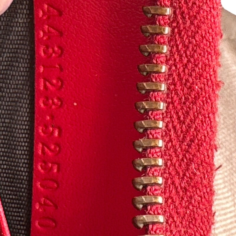 Gucci Red Marmont Chevron Leather Wallet

Style Code: 443123.525040

Dimensions:7.5  L x 4 H inches

In good condition. Light scratching and tarnishing  on the hardware. Corner wear.

Comes with tthe original dust bag and box.