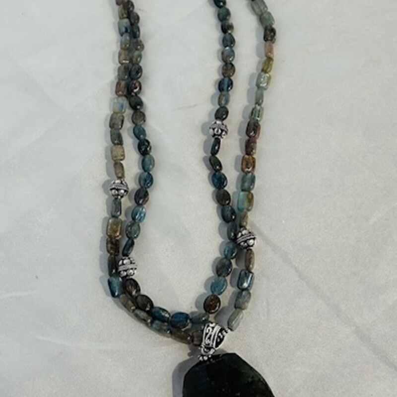 Beaded Large Stone Neckl