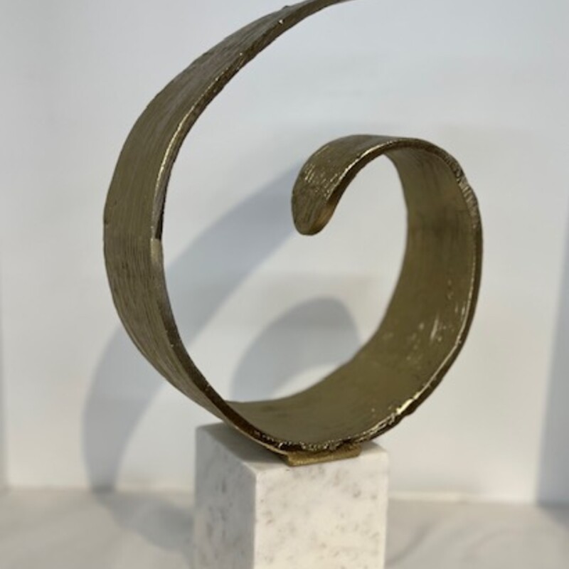 Marble Base Metal Swirl