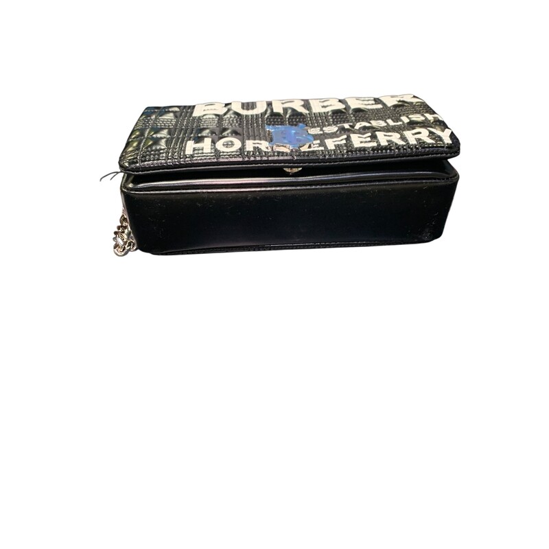 Burberry Black Lola Quilted Chain Bag

Serial Code:ITPELMA526PRA

Dimensions: 5.5 H x 9 L inhes

In excellent condition. Like new.

Comes with the original dust bag and box.