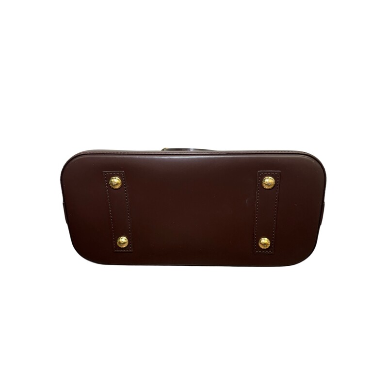 Louis Vuitton Alma PM Ebene<br />
<br />
Code: AR1127<br />
<br />
Dimensions:<br />
12.6 x 9.8 x 6.3 inches<br />
(Length x Height x Width)<br />
<br />
In very good condition. Light wear throughout the bag.<br />
<br />
Comes with the original dust bag and box.