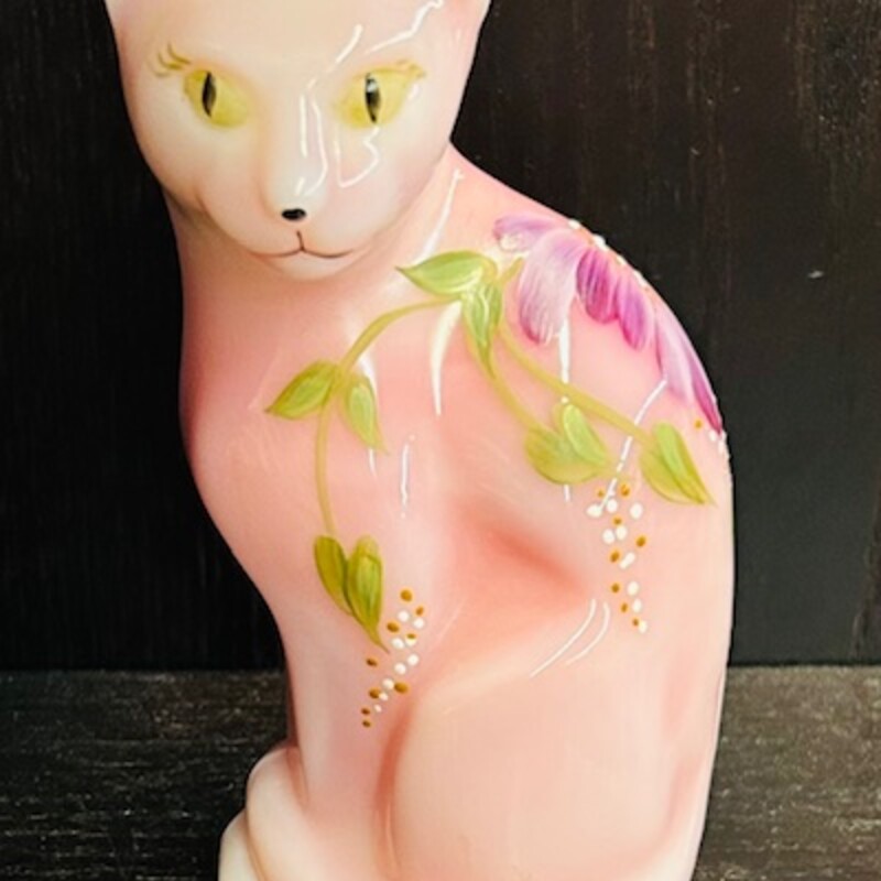 Fenton Rosalene Cat
Pink, Purple, Green
 Size: 2.5x5H