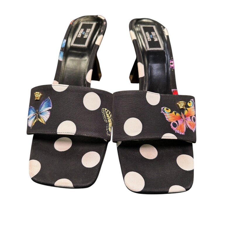 Versace Dua Lipa Polka Dot Butterfly Mules<br />
<br />
Size: 41<br />
<br />
In very good condition. Light wear to the shoes.<br />
<br />
Does not come with the original dust bag or box.