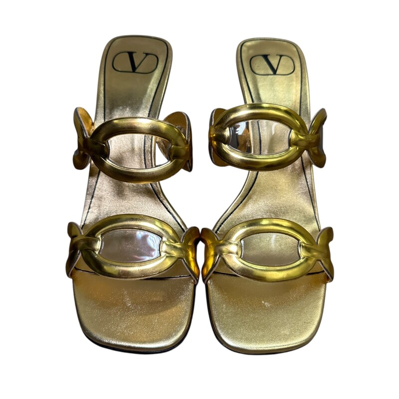 100mm Chain 1967 sandal heels<br />
<br />
Gold<br />
<br />
Size 36<br />
<br />
In very good condtion. Some scuffs on sole.<br />
<br />
Does not come with the original dust bag or box.