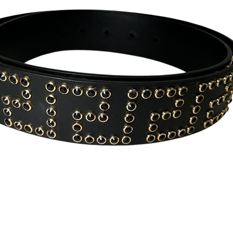 Versace Studded  Black Studded Belt

Size: 100

In very good condition. Light scratching to the hardware.

Does not come with the original dust bag or box.