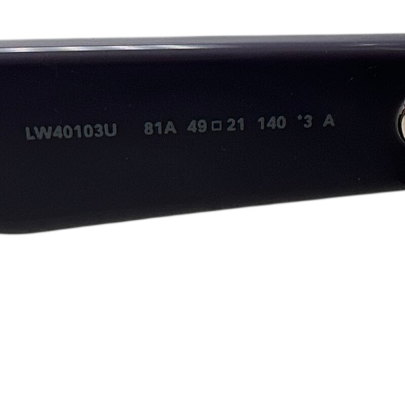 Loewe LW4013U Grey Sunglasses<br />
<br />
In very good condition. Light scuffing to the lens and frames.<br />
<br />
Comes with the original case.