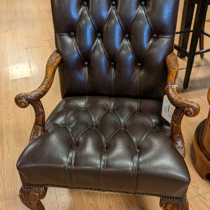 Theo Alexander Library Leather Armchair
27 x 25 x 41h