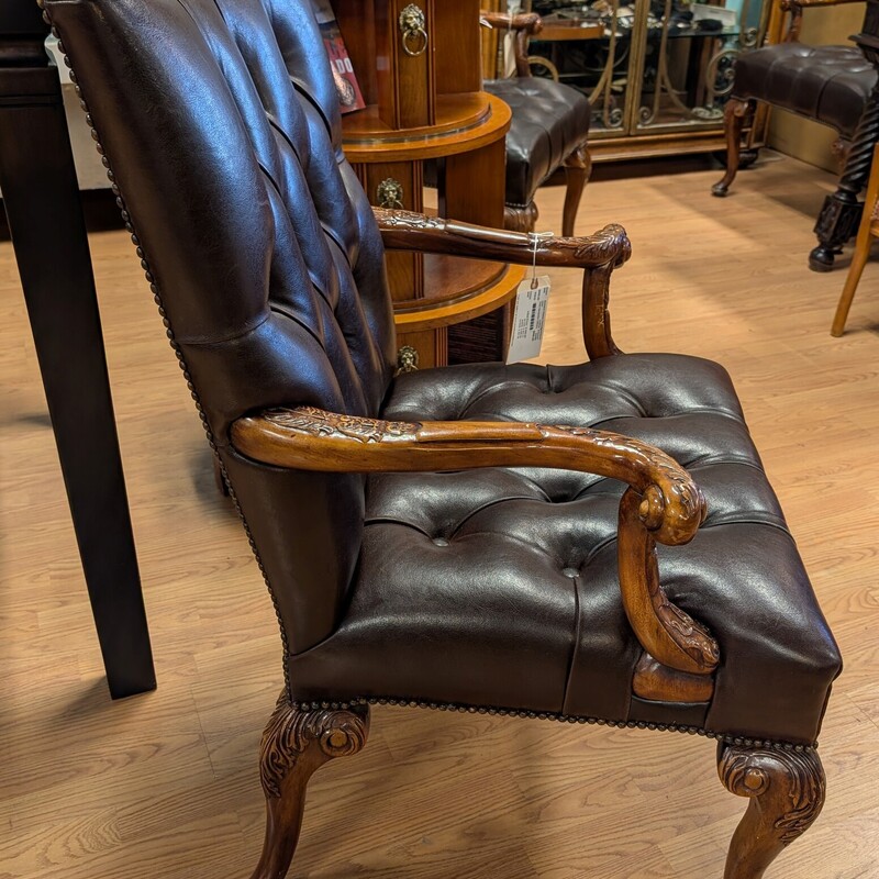 Theo Alexander Library Leather Armchair
27 x 25 x 41h