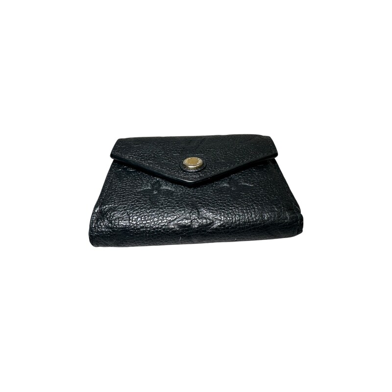 Louis Vuitton Zoe Monogram Leather Wallet<br />
<br />
Date Code: Microchip<br />
<br />
Dimensions: 4 L X 3 H inches<br />
<br />
In very good condition. Some scratches on the hardware.<br />
<br />
Comes with the original dust bag and box.