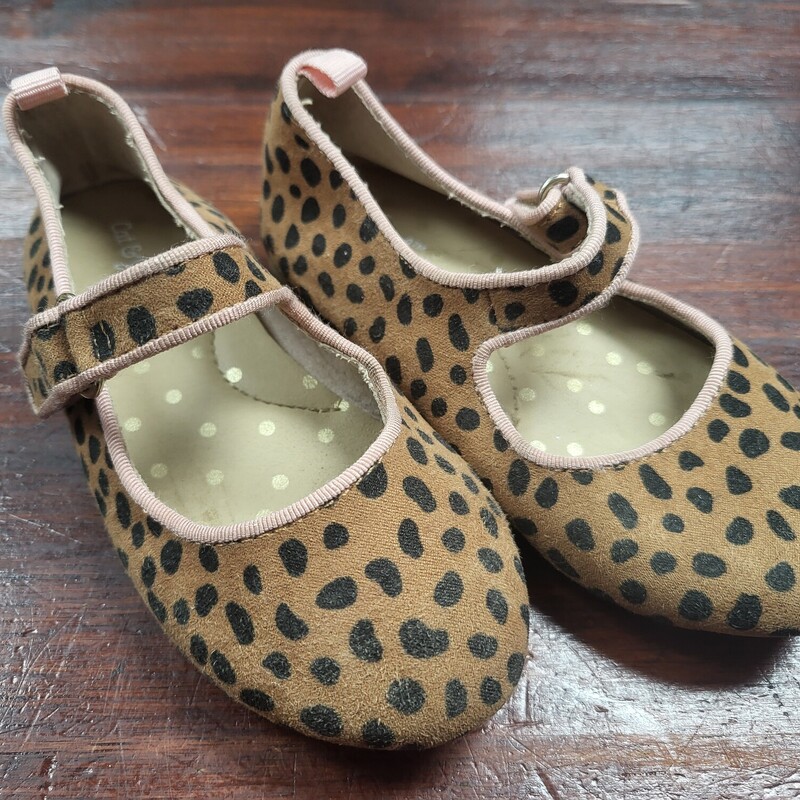 8 Brown Speck Flats