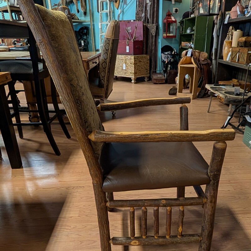 Old Hickory Dining, Set Of 6, 2 W/Arms<br />
Captain 24 x 23 x 42h<br />
Side 20 x 21 x 42h