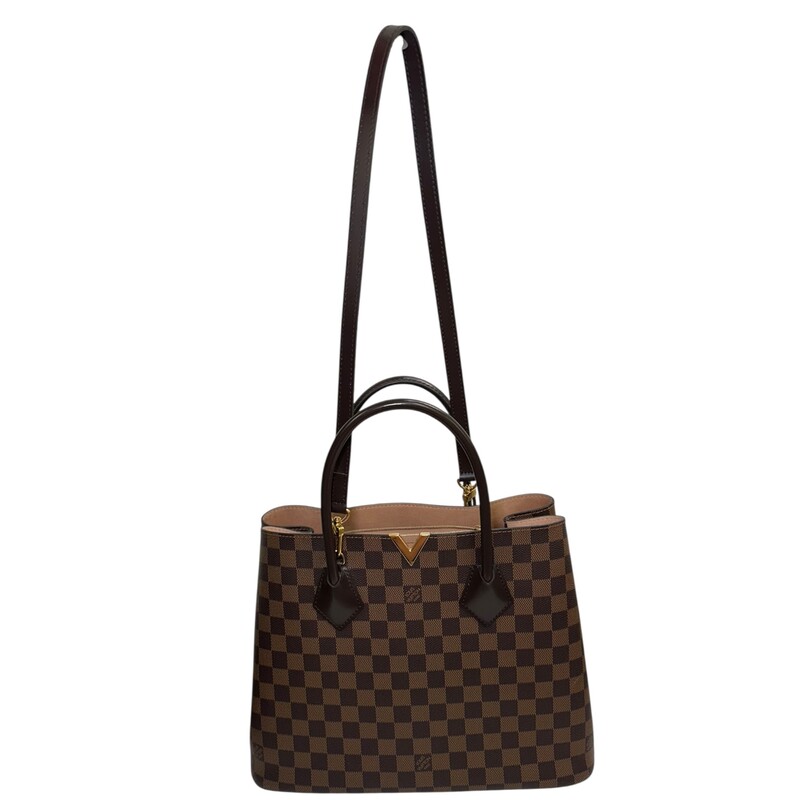 Louis Vuitton Kensington Damier Tote With Crossbody<br />
<br />
Date Code:DU3147<br />
<br />
Dimensions:<br />
Handle Drop: 4.5 in<br />
Height: 10.25 in<br />
Width: 13.25 in<br />
Depth: 6 in<br />
<br />
In very good condition. Minor scratching on the hardware.<br />
<br />
Does not come with the original dust bag or box.