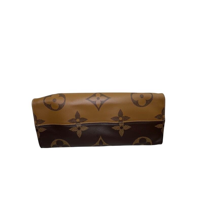 Louis Vuitton OnTheGo, Reverse GM<br />
<br />
Date Code: NZ4159<br />
<br />
Dimensions:<br />
Height: 12.75 in<br />
Width: 17 in<br />
Depth: 6.5 in<br />
<br />
In very good condition. Slight warping of the canvas.<br />
<br />
Does not come with the original dust bag or box.