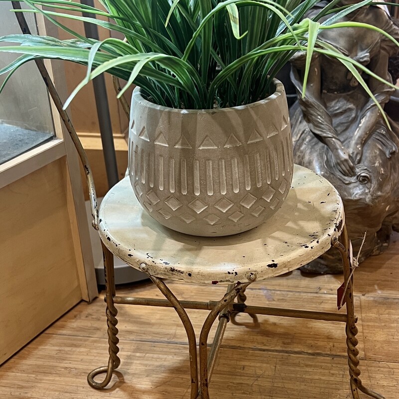 Chair/Plant Stand Vintage
Size: 9x21