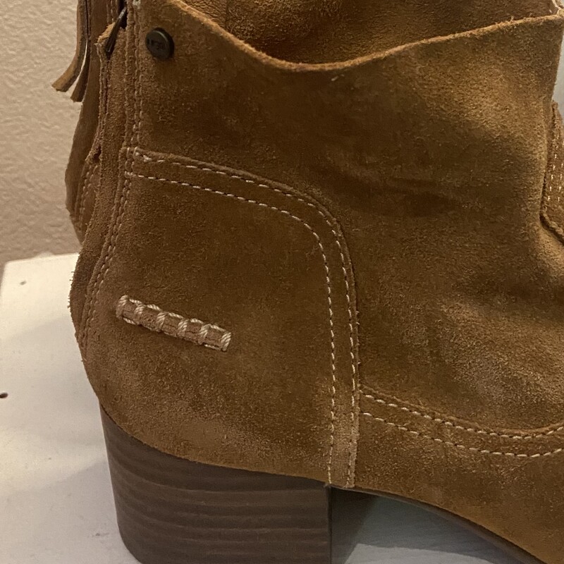 Camel Suede Ankle Boot<br />
Camel<br />
Size: 7 R $150
