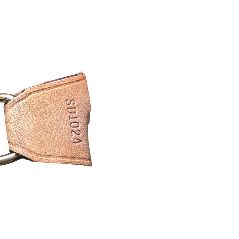 Louis Vuitton Cabas Piano Monogram<br />
<br />
Date Code: SD1024<br />
<br />
Dimenions:<br />
Base length: 11 in<br />
Height: 9.5 in<br />
Width: 4.75 in<br />
Drop: 8.5 in<br />
<br />
In good condition. Wear to the bottom of teh handbag.<br />
<br />
Does not come with the original dust bag or box.
