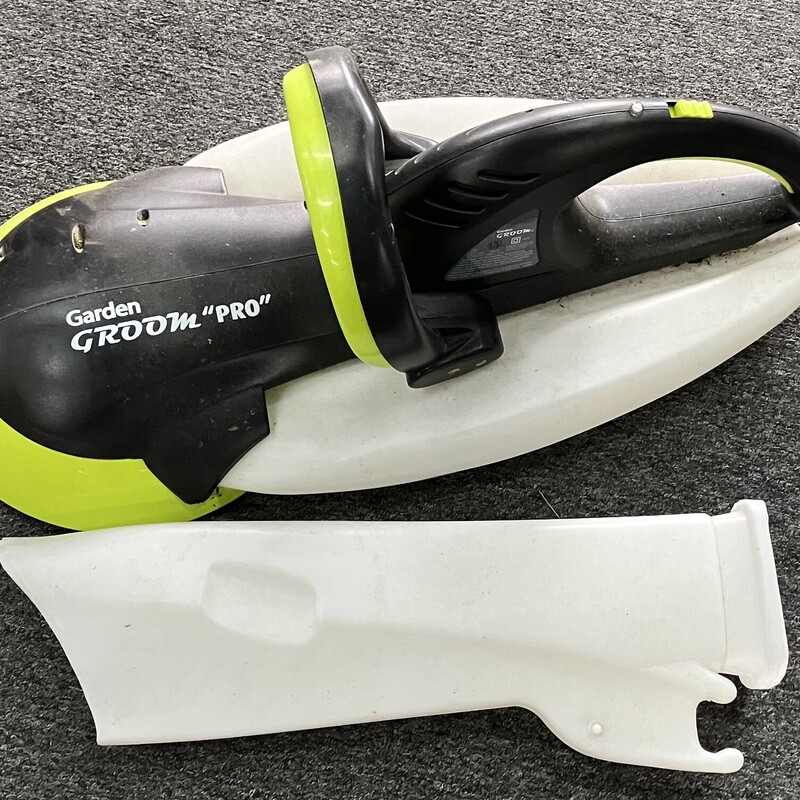 Hedge Trimmer, Garden Groom Pro

Collects debris as it trims your bushes