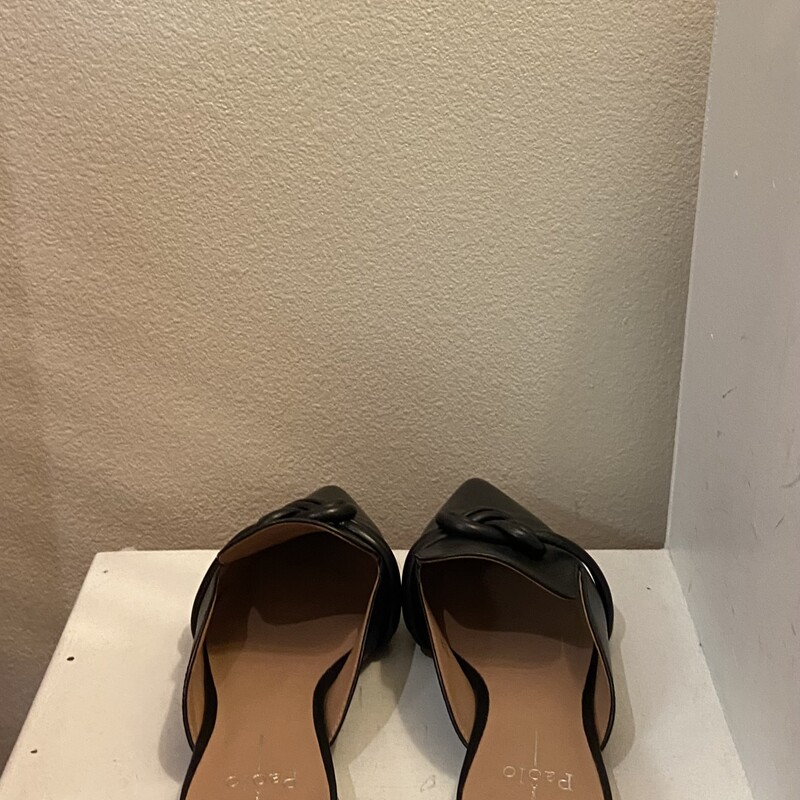 Blk Lther Knot Mule<br />
Black<br />
Size: 8 R $120