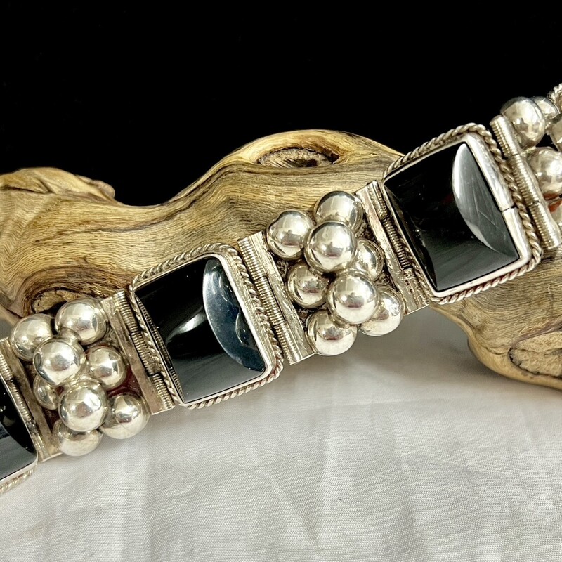 Vintage Mexican silver & Onyx bracelet