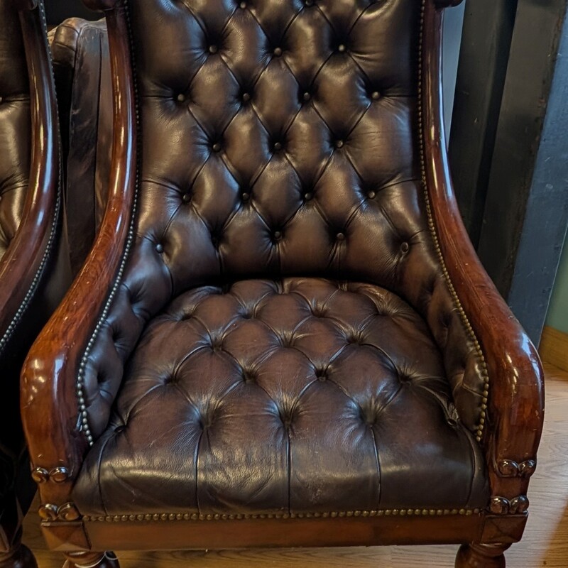 Hooker Seven Seas Studded, Carved, Leather
29 x 32 x 44h