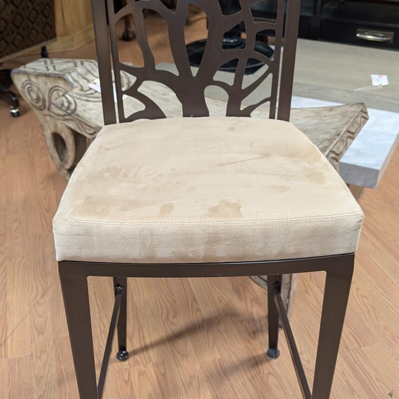 Johnson Casuals Cutout, Luca Eden
18 x 18 x 45.5h
SH 30in