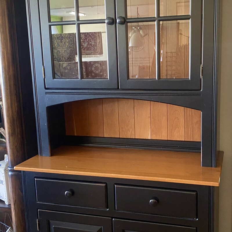 Cabinet/Hutch Amish, Black, Lighted, Size: 41x20x82