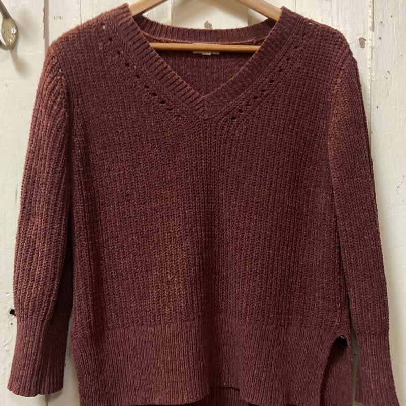 Paprika Vnck Sweater<br />
Paprika<br />
Size: Small