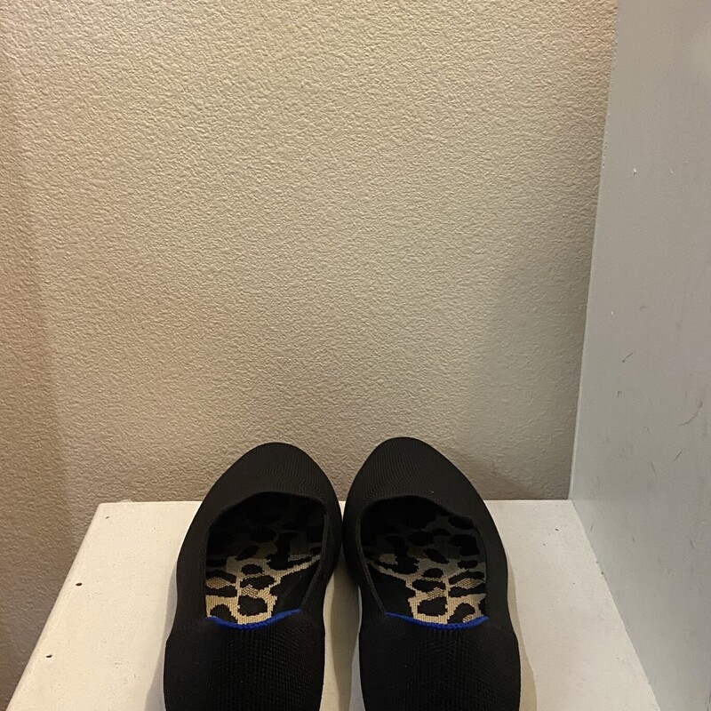 EUC Blk Fabric Flat<br />
Black<br />
Size: 9 R $155