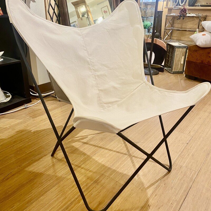 Butterfly Sling Chair, Steel, Size: 31x28x34
1 extra cover included.
