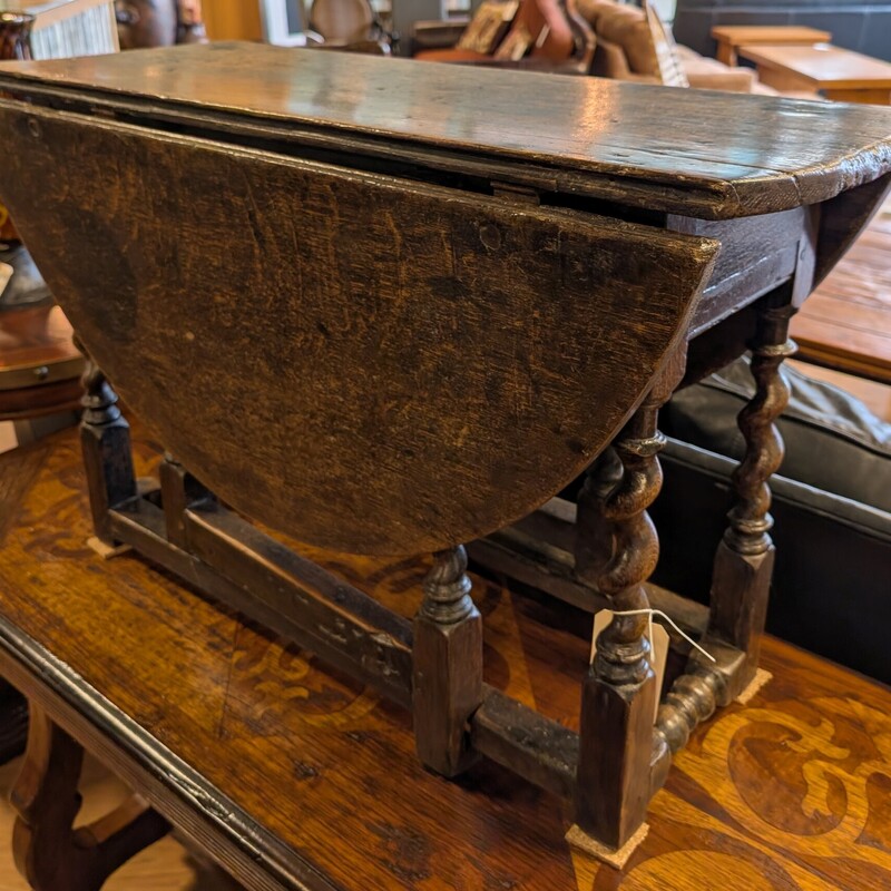 Barely Twist Gateleg, English, 18th Century
35w x 16-42w x 23h