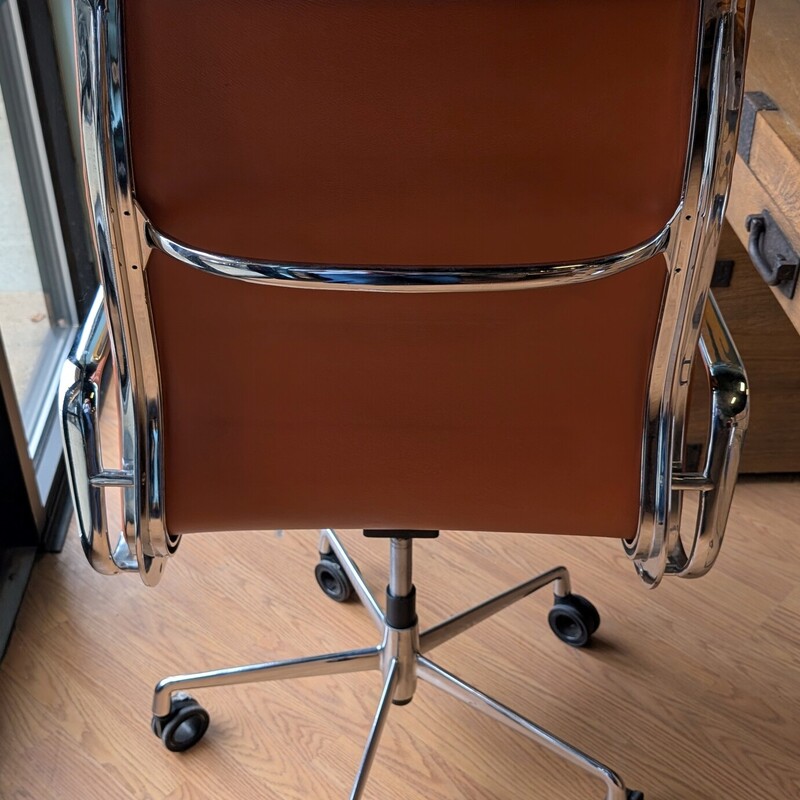 Leather Modern Office, RUST, Chrome
23 x 22 x 44h