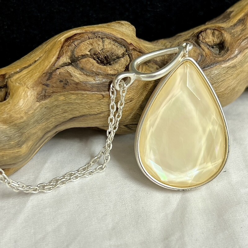 Lucky Brand reversible necklace.