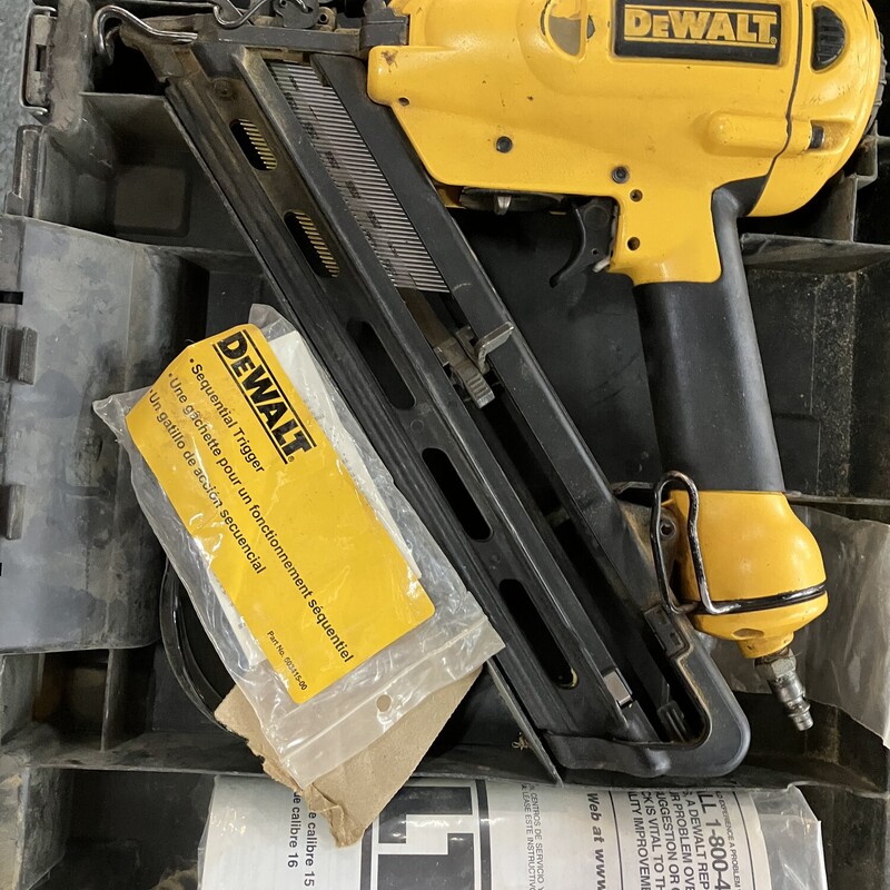 Angled Finish Nailer