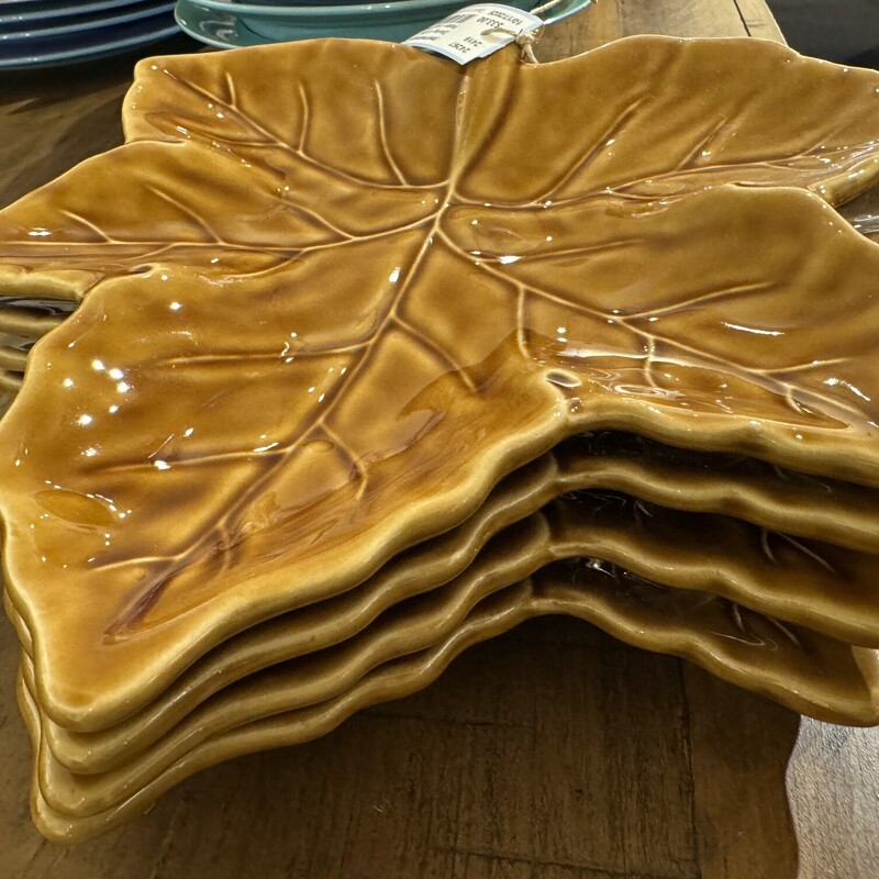 Plates Leaf Pottery Barn, Lt Brown,
Size: 4 Pc Set