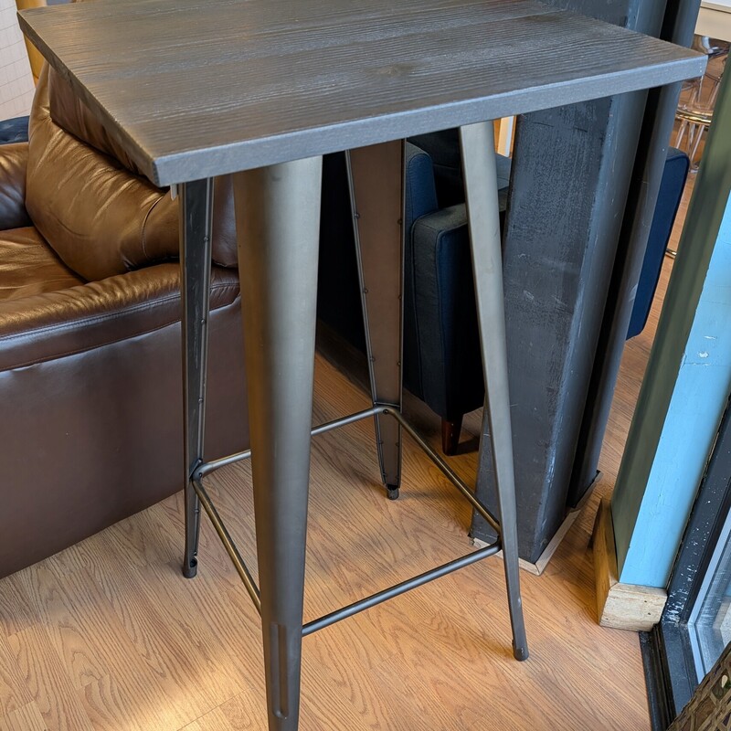 Industrial Metal Cocktail