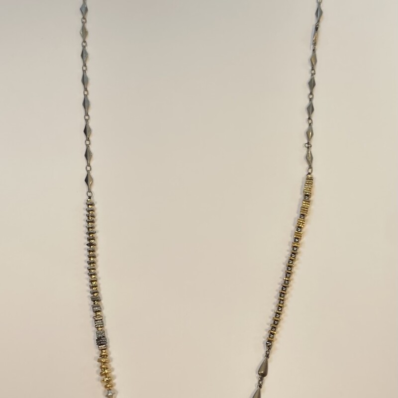 Druzy Stone Pendant<br />
S/G/GM<br />
Size: R $89