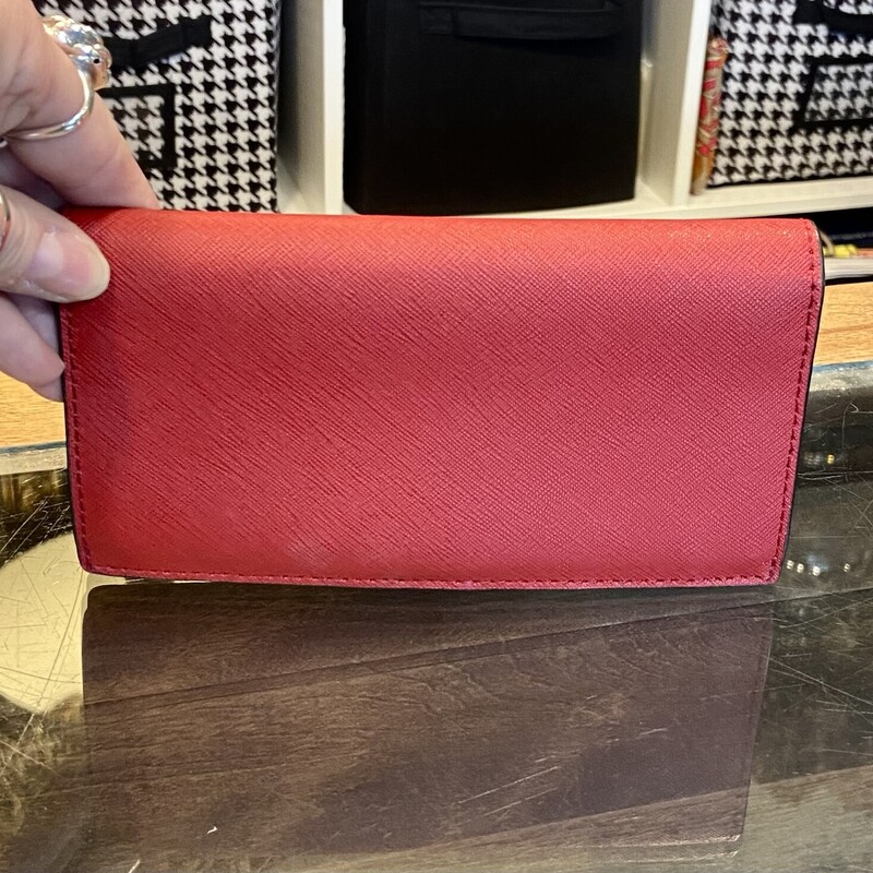 Red Lther Snap Wallet<br />
Red<br />
Size: R $128