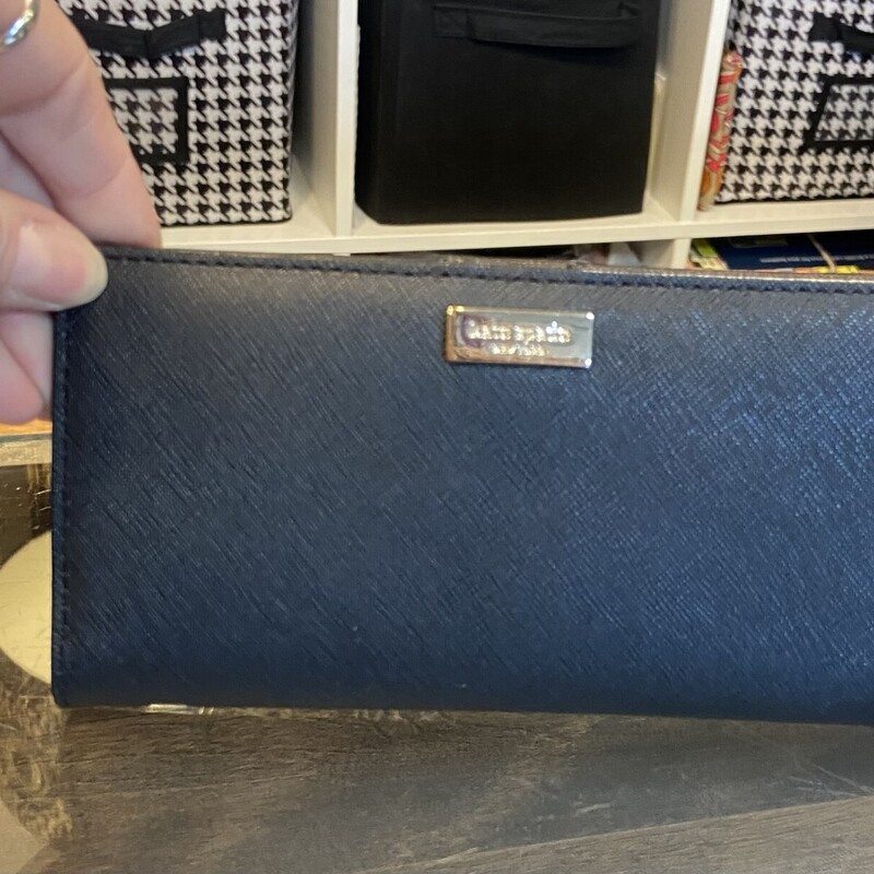 NWT Bk Lthr Wallet