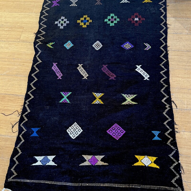 Rug Moroccan Berber, Black, Size: 3x5.2